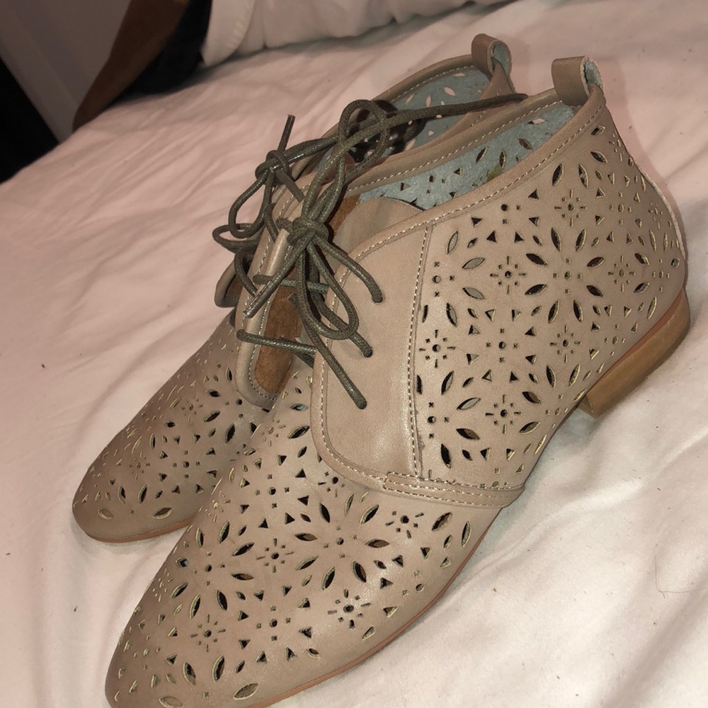 Crown Vintage bootie